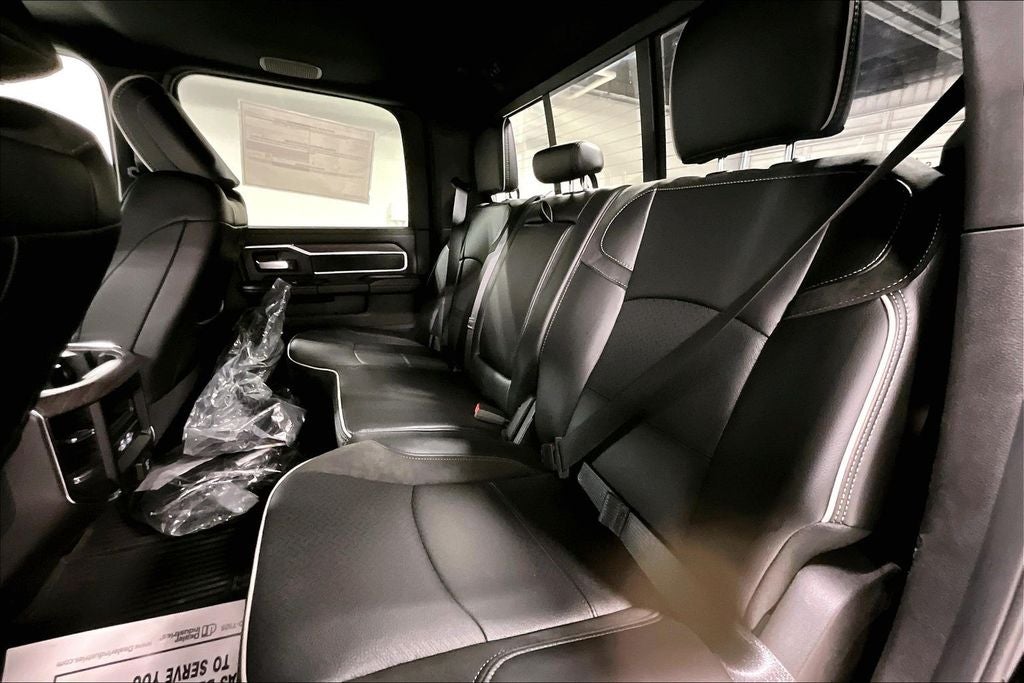 2026 RAM Ram 3500 RAM 3500 LARAMIE CREW CAB 4X4 8' BOX