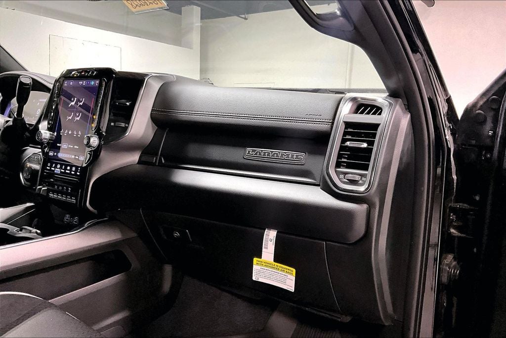 2026 RAM Ram 3500 RAM 3500 LARAMIE CREW CAB 4X4 8' BOX