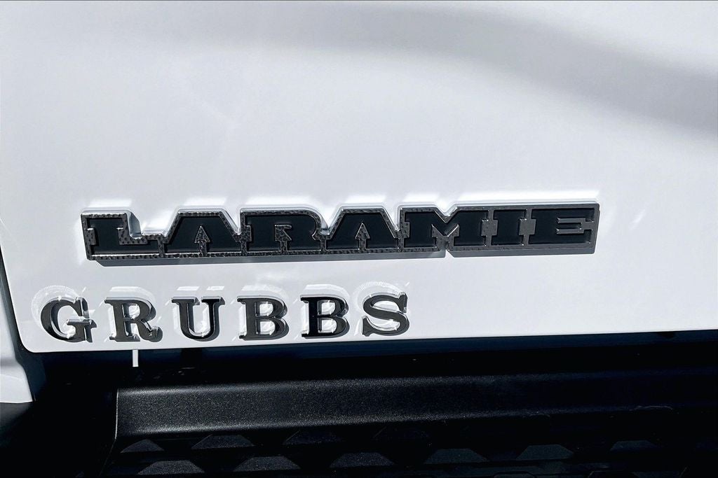 2026 RAM Ram 3500 RAM 3500 LARAMIE CREW CAB 4X4 8' BOX