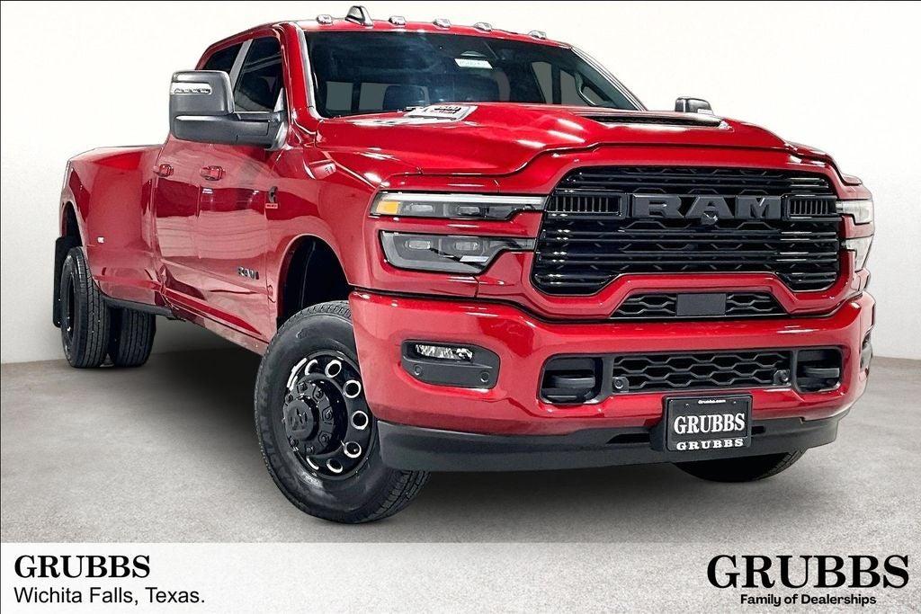 2026 RAM Ram 3500 RAM 3500 LARAMIE CREW CAB 4X4 8' BOX