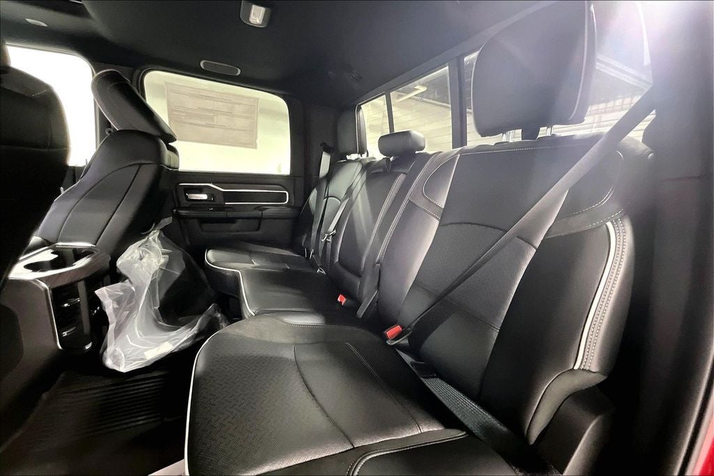 2026 RAM Ram 3500 RAM 3500 LARAMIE CREW CAB 4X4 8' BOX