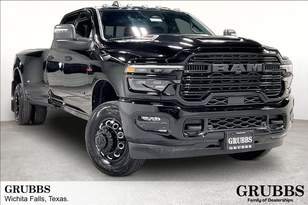 2026 RAM Ram 3500 RAM 3500 LARAMIE CREW CAB 4X4 8' BOX