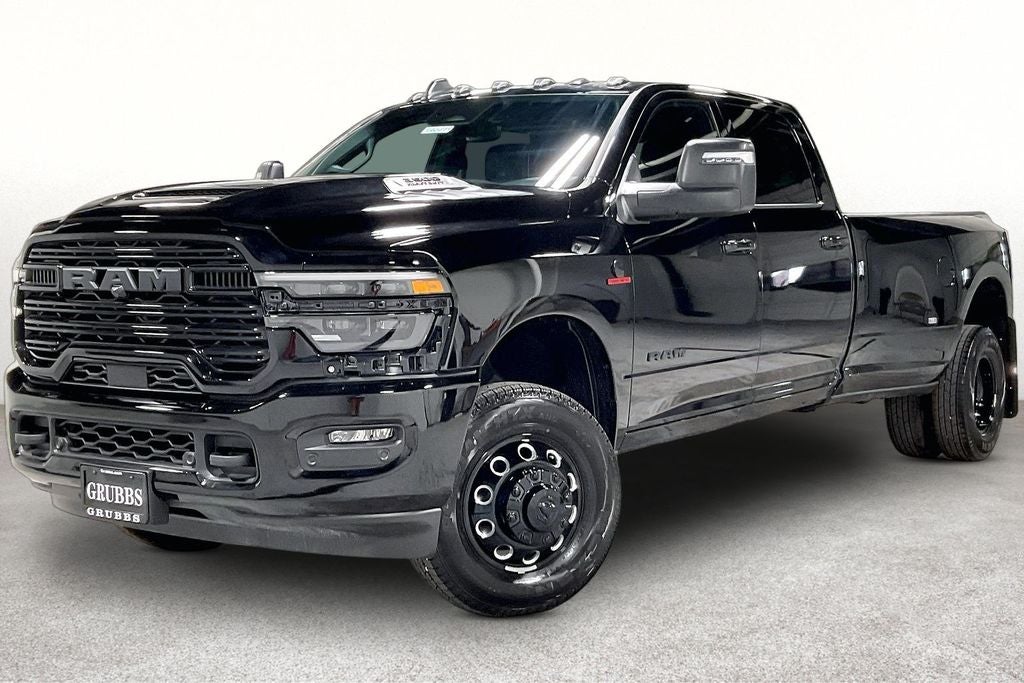 2026 RAM Ram 3500 RAM 3500 LARAMIE CREW CAB 4X4 8' BOX