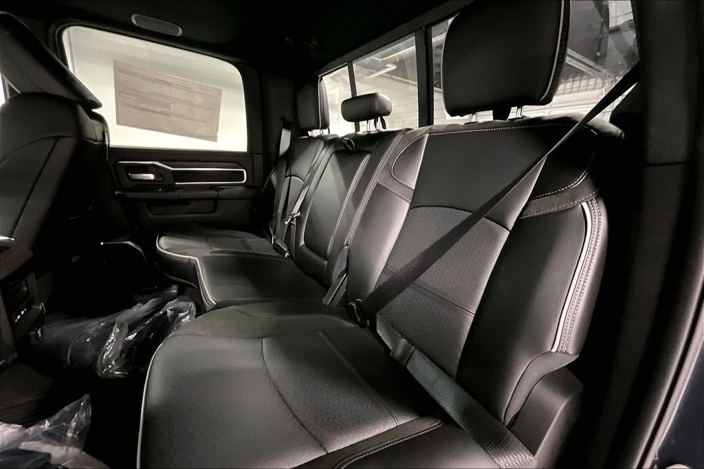 2026 RAM Ram 3500 RAM 3500 LARAMIE CREW CAB 4X4 8' BOX