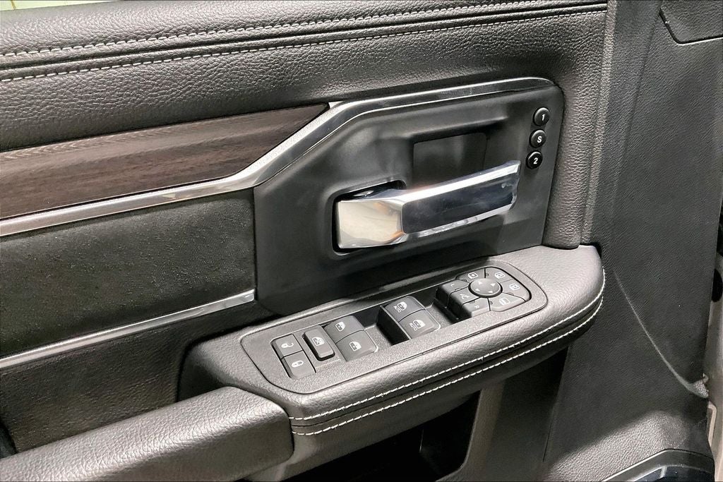 2026 RAM Ram 3500 RAM 3500 LARAMIE CREW CAB 4X4 8' BOX