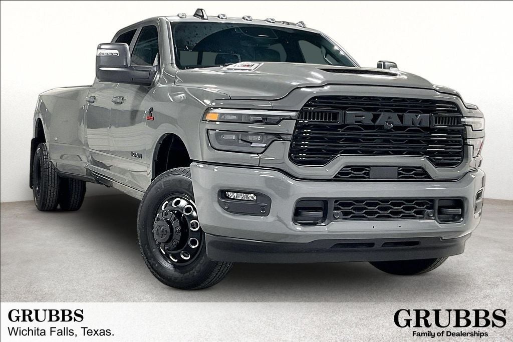 2026 RAM Ram 3500 RAM 3500 LARAMIE CREW CAB 4X4 8' BOX