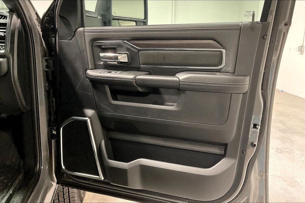 2026 RAM Ram 3500 RAM 3500 LARAMIE CREW CAB 4X4 8' BOX