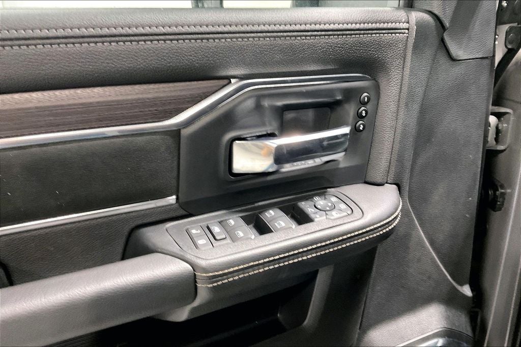 2026 RAM Ram 3500 RAM 3500 LARAMIE CREW CAB 4X4 8' BOX