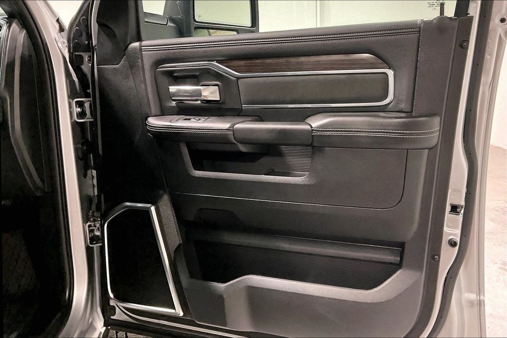 2026 RAM Ram 3500 RAM 3500 LARAMIE CREW CAB 4X4 8' BOX
