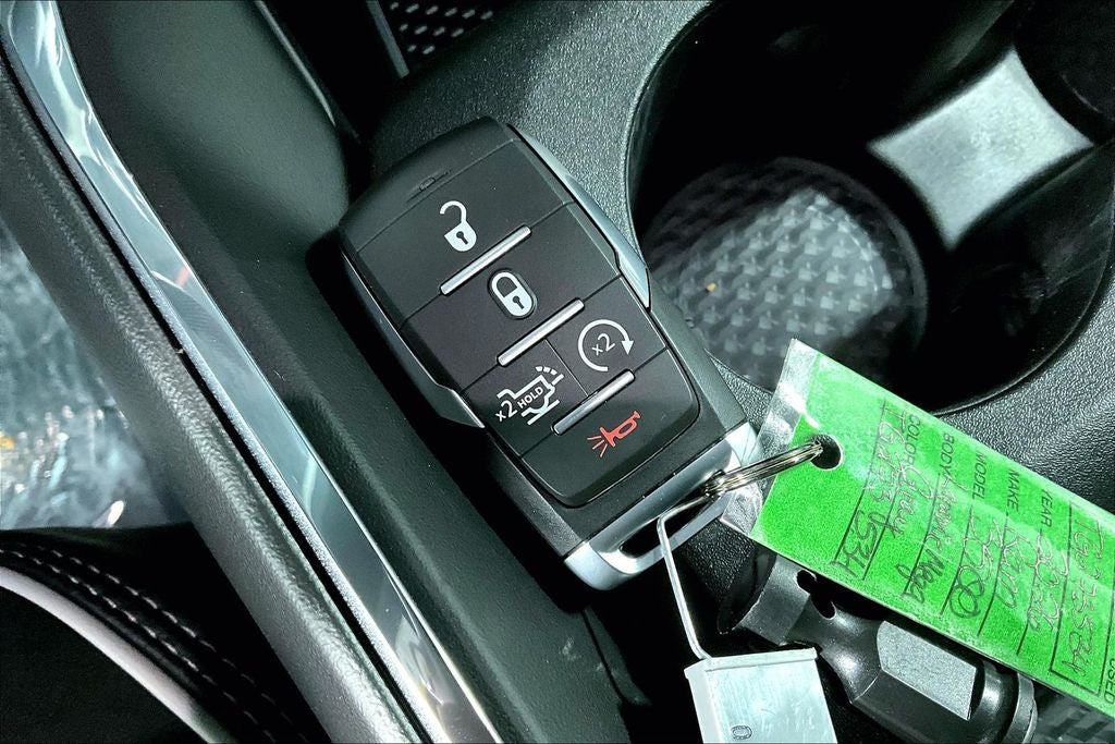 2026 RAM Ram 3500 RAM 3500 LARAMIE MEGA CAB 4X4 6'4' BOX