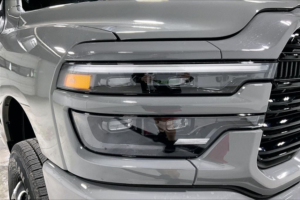 2026 RAM Ram 3500 RAM 3500 LARAMIE MEGA CAB 4X4 6'4' BOX