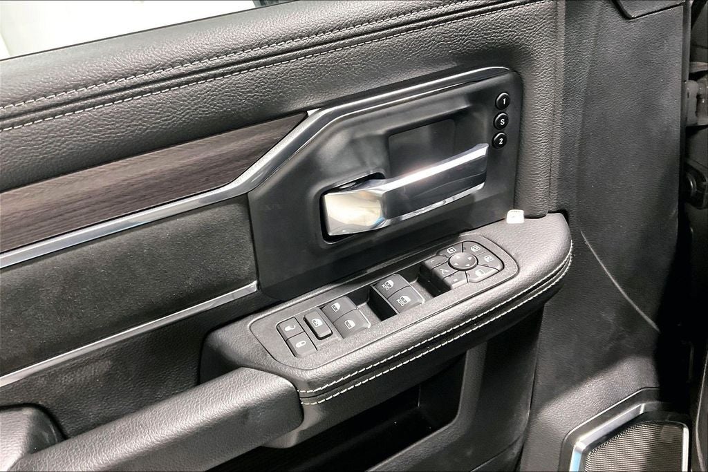 2026 RAM Ram 3500 RAM 3500 LARAMIE MEGA CAB 4X4 6'4' BOX