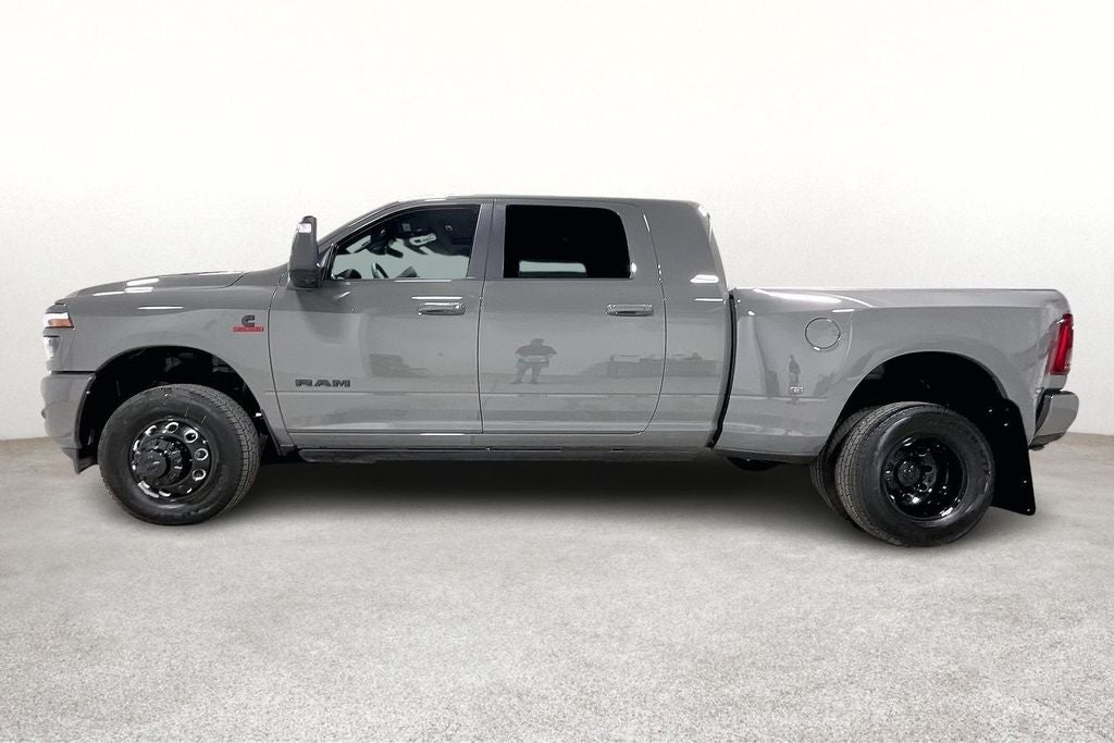 2026 RAM Ram 3500 RAM 3500 LARAMIE MEGA CAB 4X4 6'4' BOX