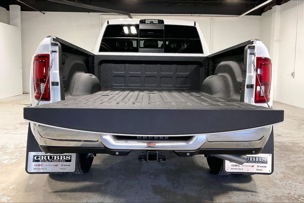 2026 RAM Ram 3500 RAM 3500 LARAMIE MEGA CAB 4X4 6'4' BOX