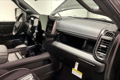 2026 RAM Ram 3500 RAM 3500 LIMITED MEGA CAB 4X4 6'4' BOX