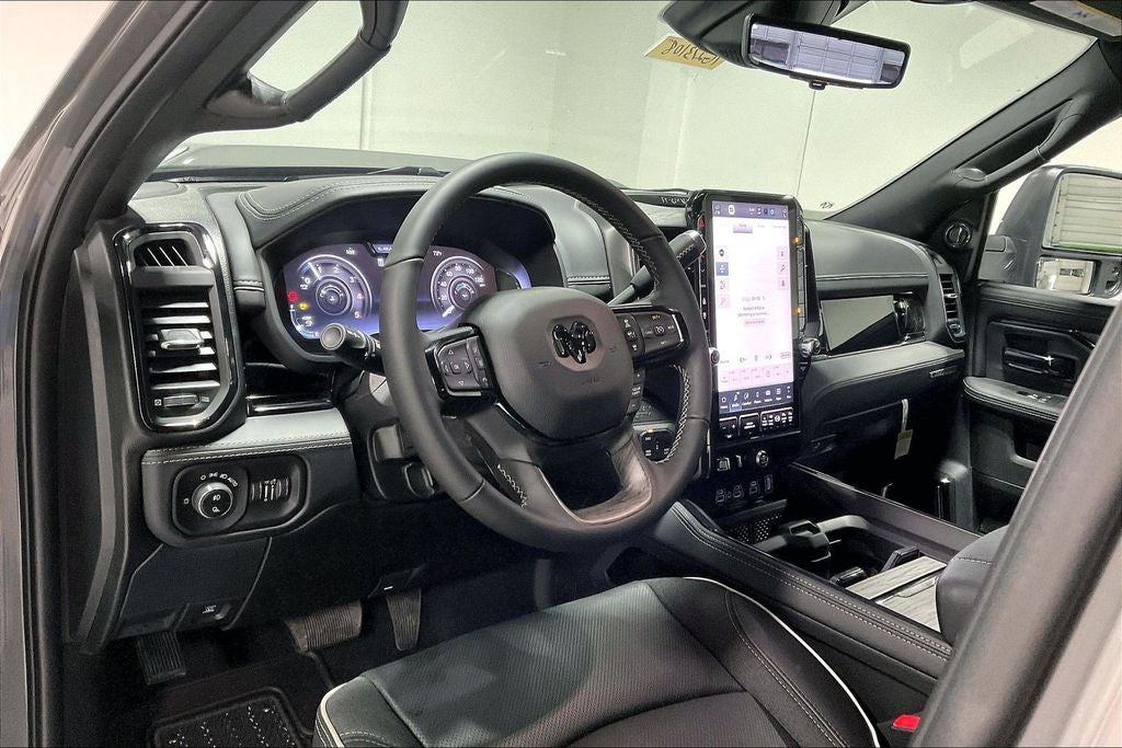 2026 RAM Ram 3500 RAM 3500 LIMITED MEGA CAB 4X4 6'4' BOX