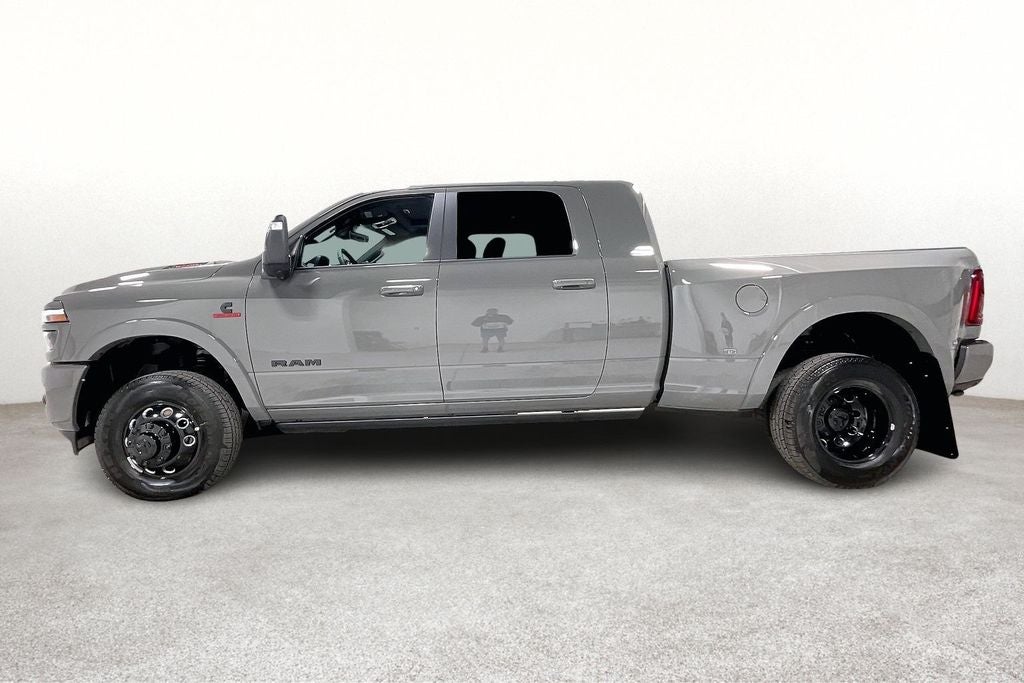 2026 RAM Ram 3500 RAM 3500 LIMITED MEGA CAB 4X4 6'4' BOX