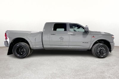 2026 RAM Ram 3500 RAM 3500 LIMITED MEGA CAB 4X4 6'4' BOX