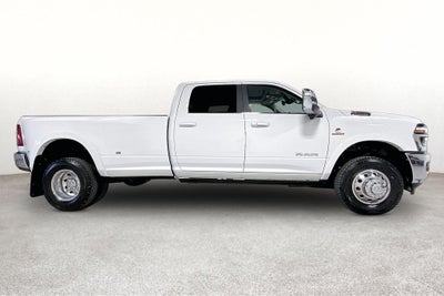 2026 RAM 3500 RAM 3500 LIMITED LONGHORN CREW CAB 4X4 8' BOX