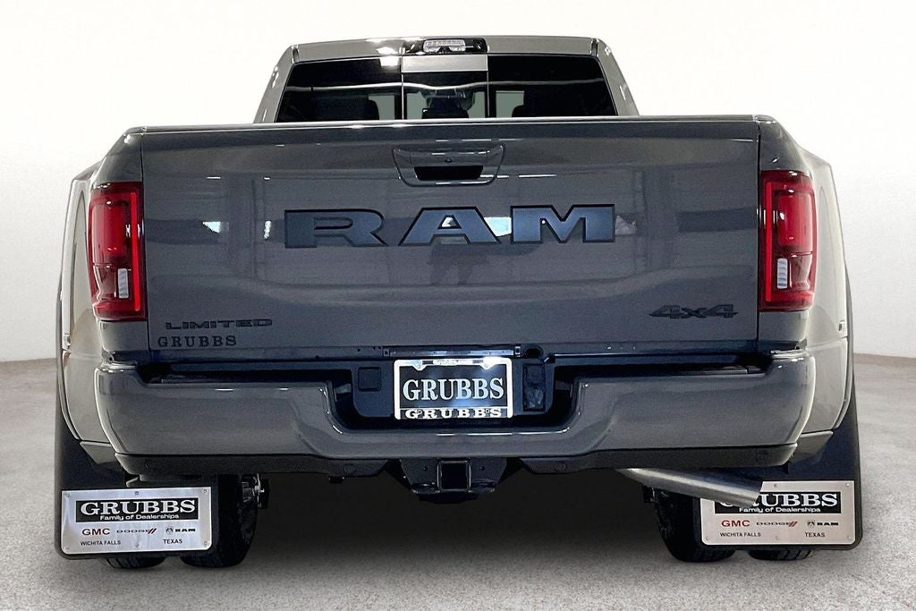 2026 RAM Ram 3500 RAM 3500 LIMITED CREW CAB 4X4 8' BOX
