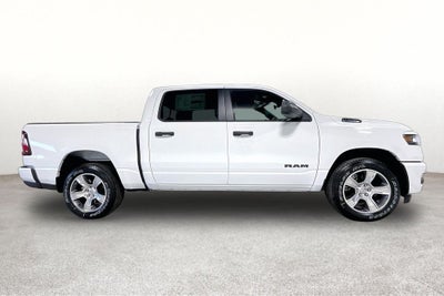2026 RAM 1500 RAM 1500 EXPRESS CREW CAB 4X2 5'7' BOX