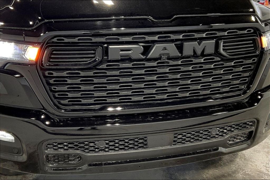 2025 RAM Ram 1500 RAM 1500 BIG HORN CREW CAB 4X4 5'7' BOX