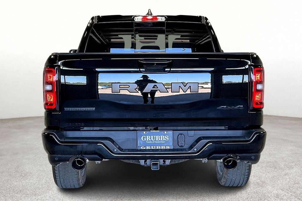 2025 RAM Ram 1500 RAM 1500 BIG HORN CREW CAB 4X4 5'7' BOX
