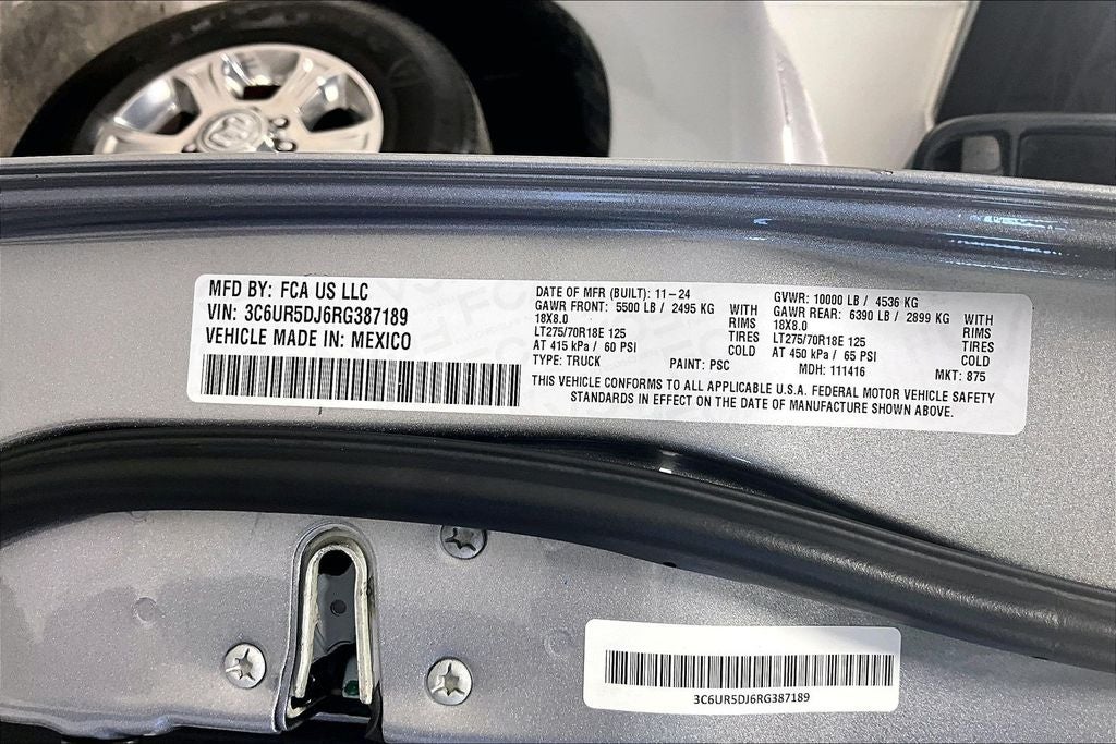 2024 RAM 2500 Big Horn Crew Cab 4x4 6'4' Box