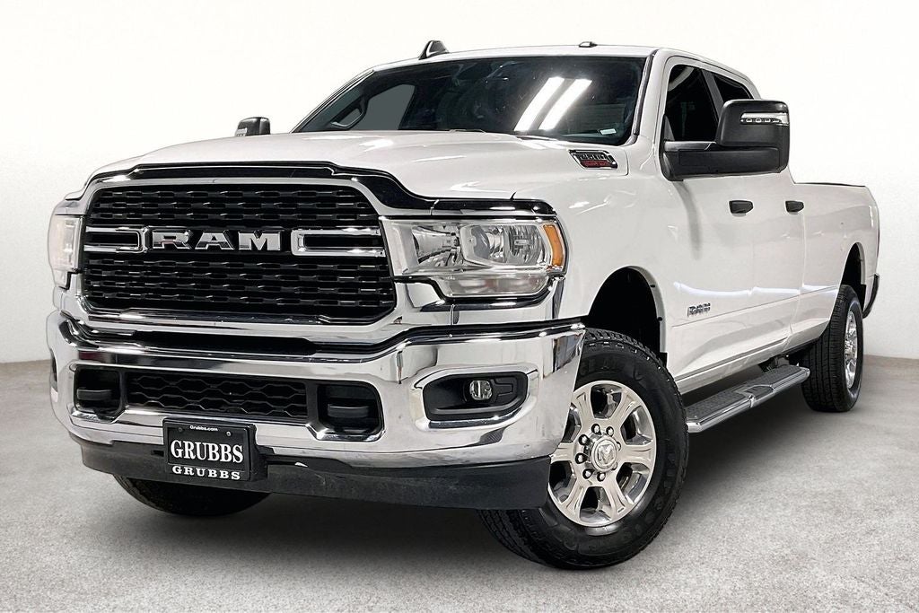 2024 RAM 2500 Big Horn Crew Cab 4x4 8' Box