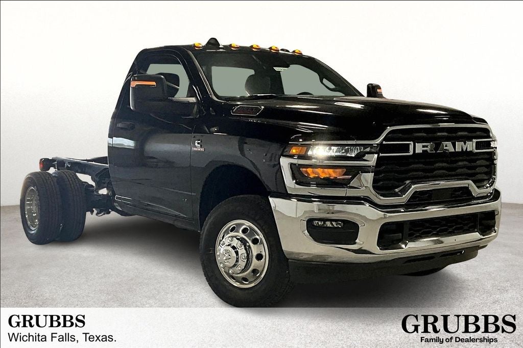 2025 RAM Ram 3500 Chassis Cab RAM 3500 TRADESMAN CHASSIS REGULAR CAB 4X2 60' CA