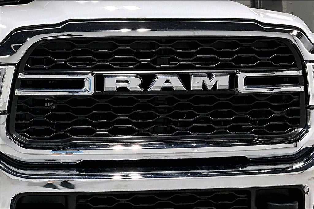 2024 RAM 3500 Chassis Tradesman/SLT