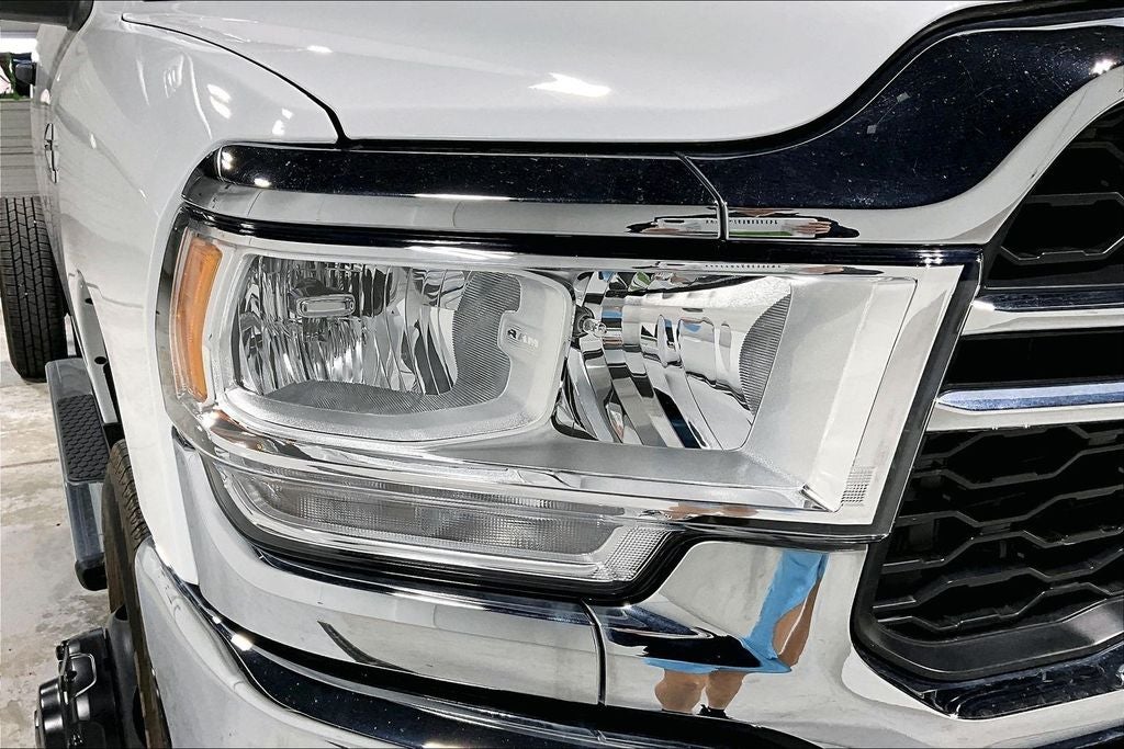 2024 RAM 3500 Chassis Tradesman/SLT