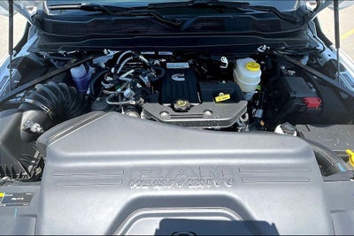 2025 RAM Ram 3500 Chassis Cab RAM 3500 TRADESMAN CREW CAB CHASSIS 4X4 60' CA