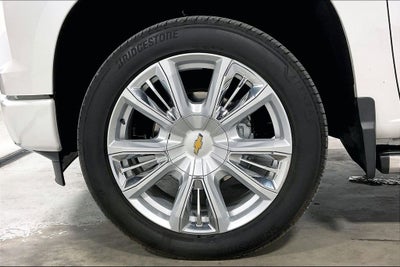 2025 Chevrolet Silverado 1500 4WD Crew Cab Short Bed High Country