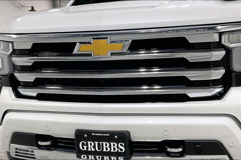 2025 Chevrolet Silverado 1500 4WD Crew Cab Short Bed High Country