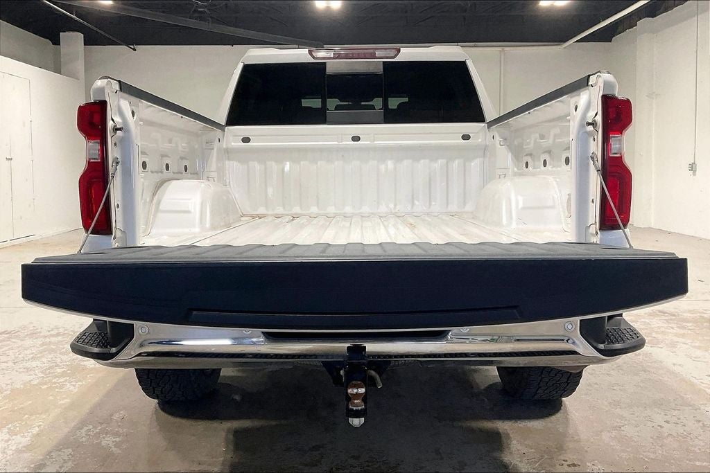 2021 Chevrolet Silverado 1500 4WD Crew Cab Short Bed LTZ