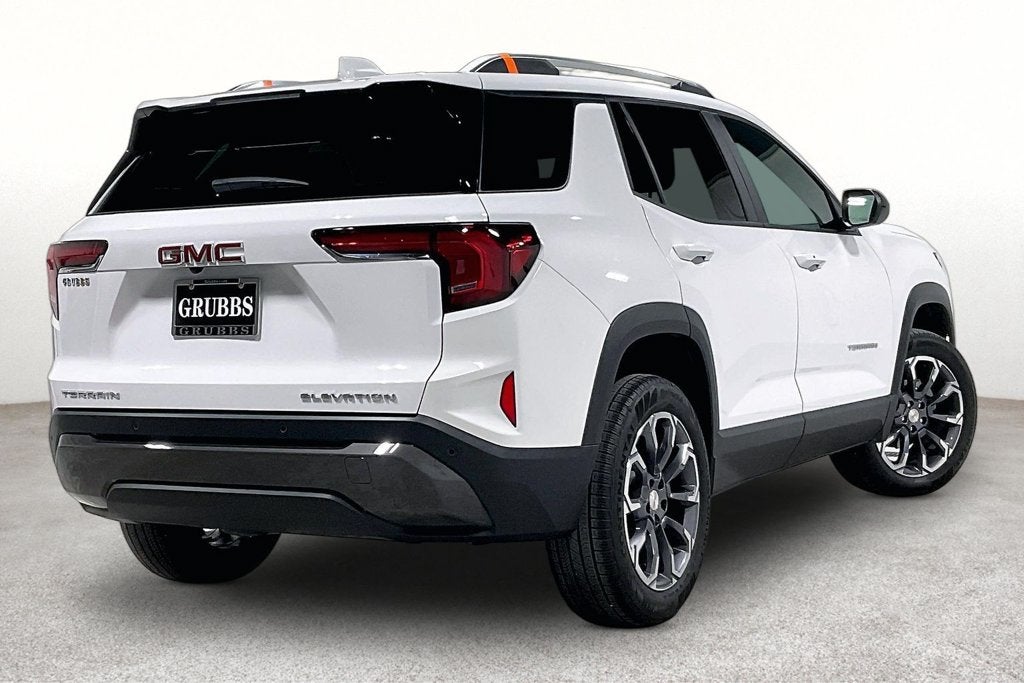 2027 GMC Terrain Elevation, FWD