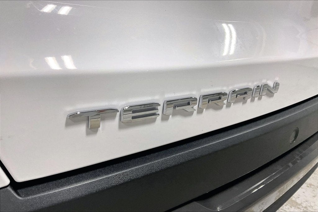 2027 GMC Terrain Elevation, FWD
