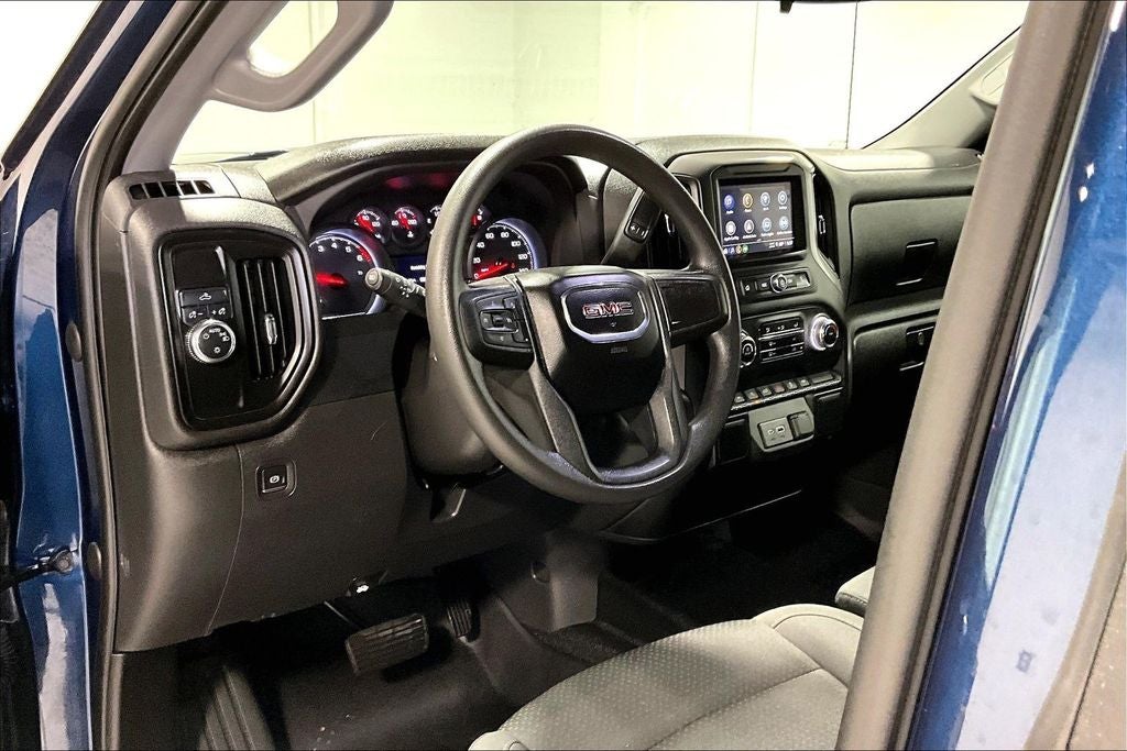 2023 GMC Sierra 1500 2WD Crew Cab Short Box Pro