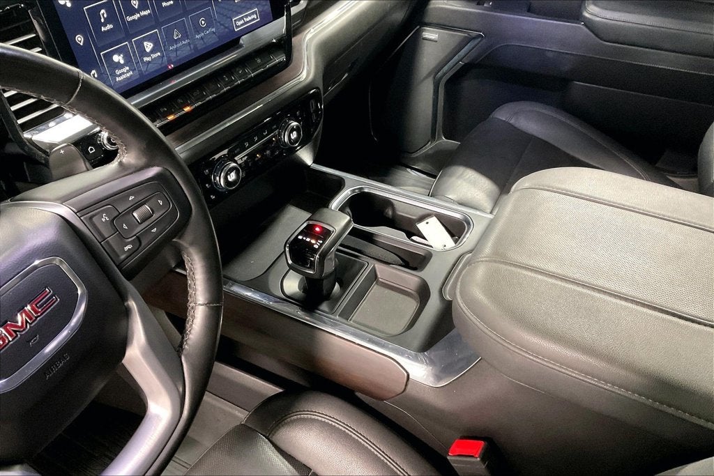 2023 GMC Sierra 1500 4WD Crew Cab Short Box SLT