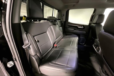 2023 GMC Sierra 1500 4WD Crew Cab Short Box SLT