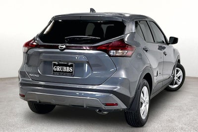 2024 Nissan Kicks S Xtronic CVT