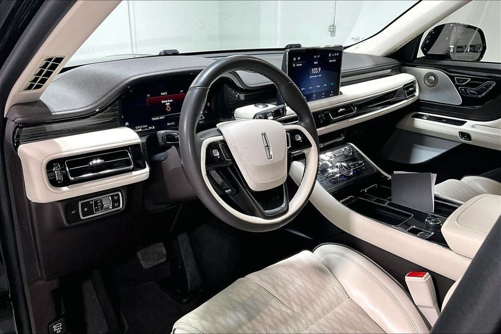 2024 Lincoln Aviator Black Label