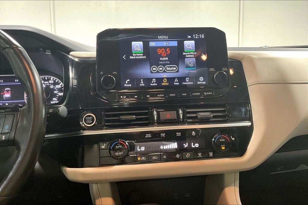 2023 Nissan Pathfinder SL 4WD