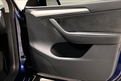 2024 Tesla Model Y Long Range Dual Motor All-Wheel Drive