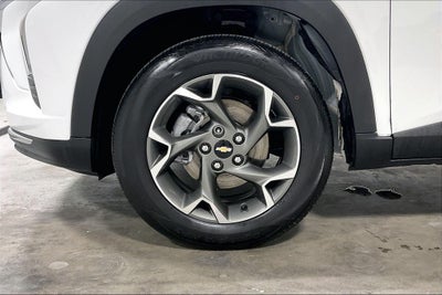2026 Chevrolet Trax FWD LT