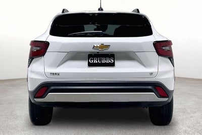2026 Chevrolet Trax FWD LT