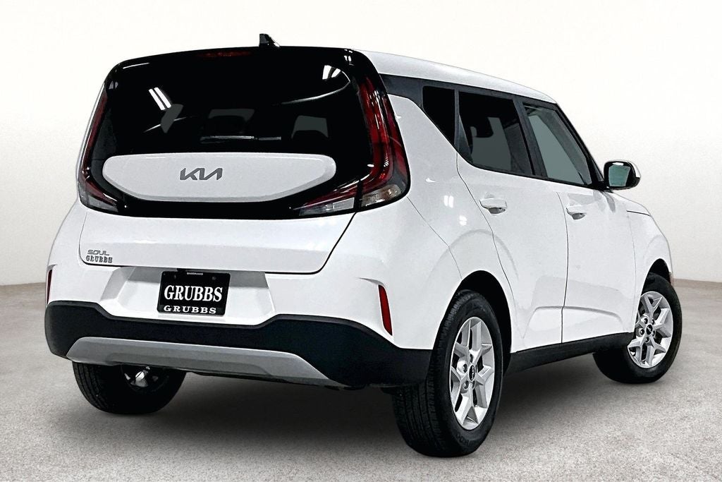 2025 Kia Soul LX