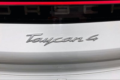 2022 Porsche Taycan Cross Turismo 4