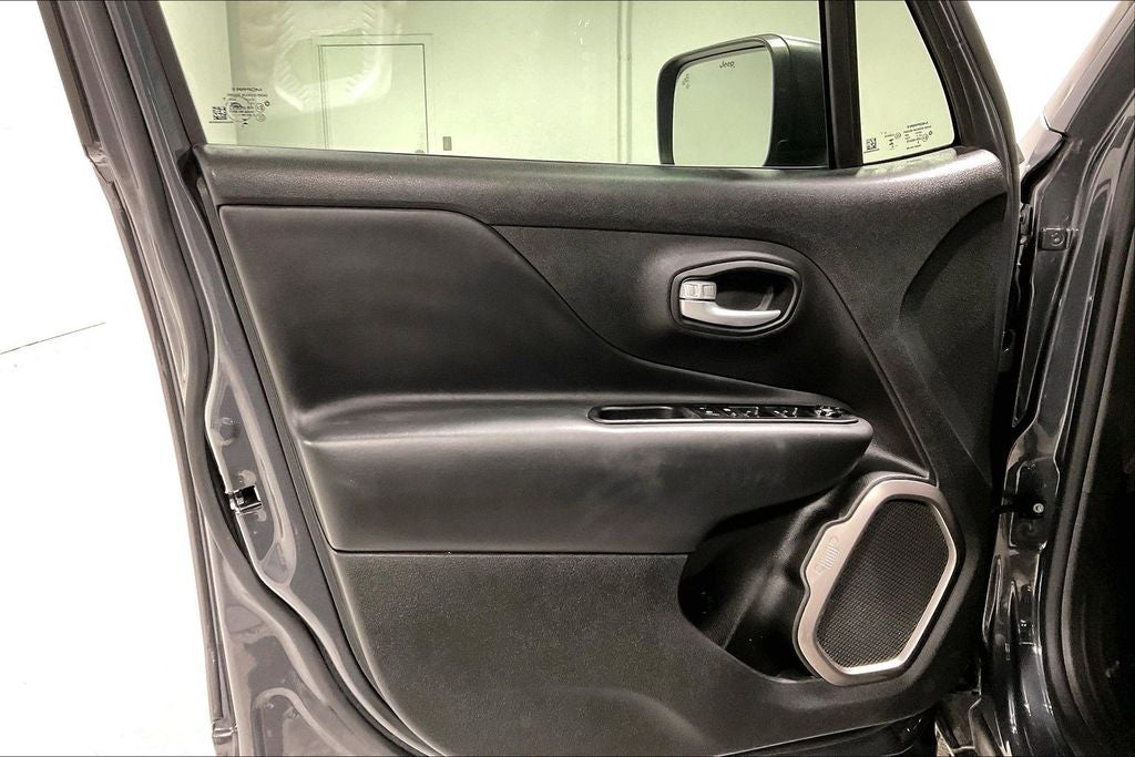 2023 Jeep Renegade Latitude 4x4